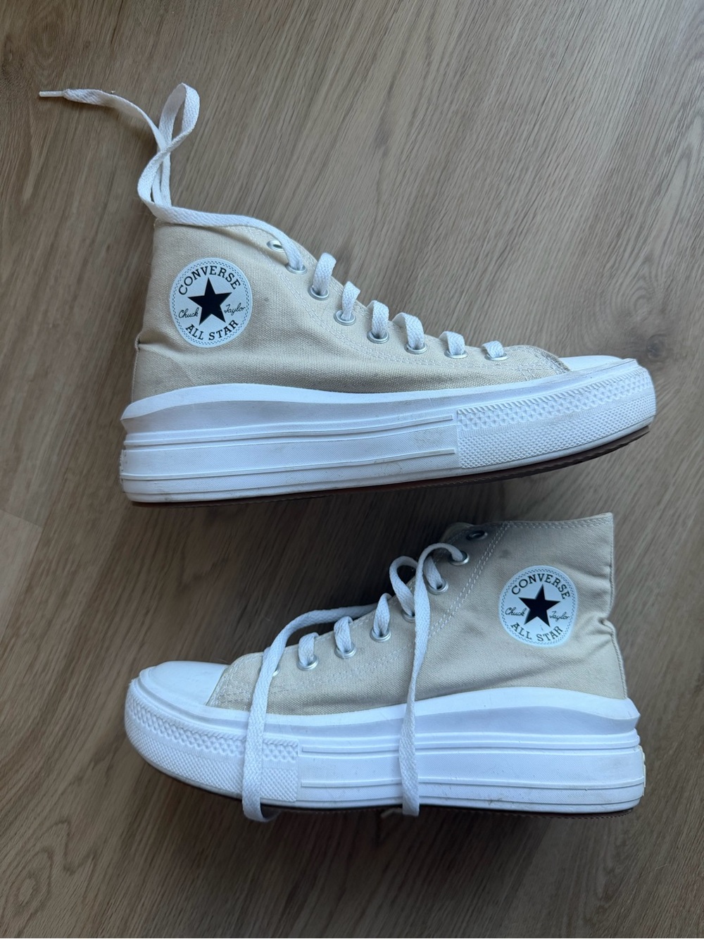 Converse High Top Platform